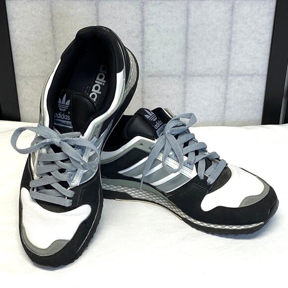Adidas ZXZ ADV Low Top Lace Up Sneakers Running Shoes 2008 Black Grey White 10.5